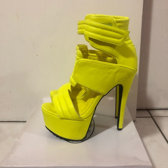 platform pumps - Picture 2 of 4